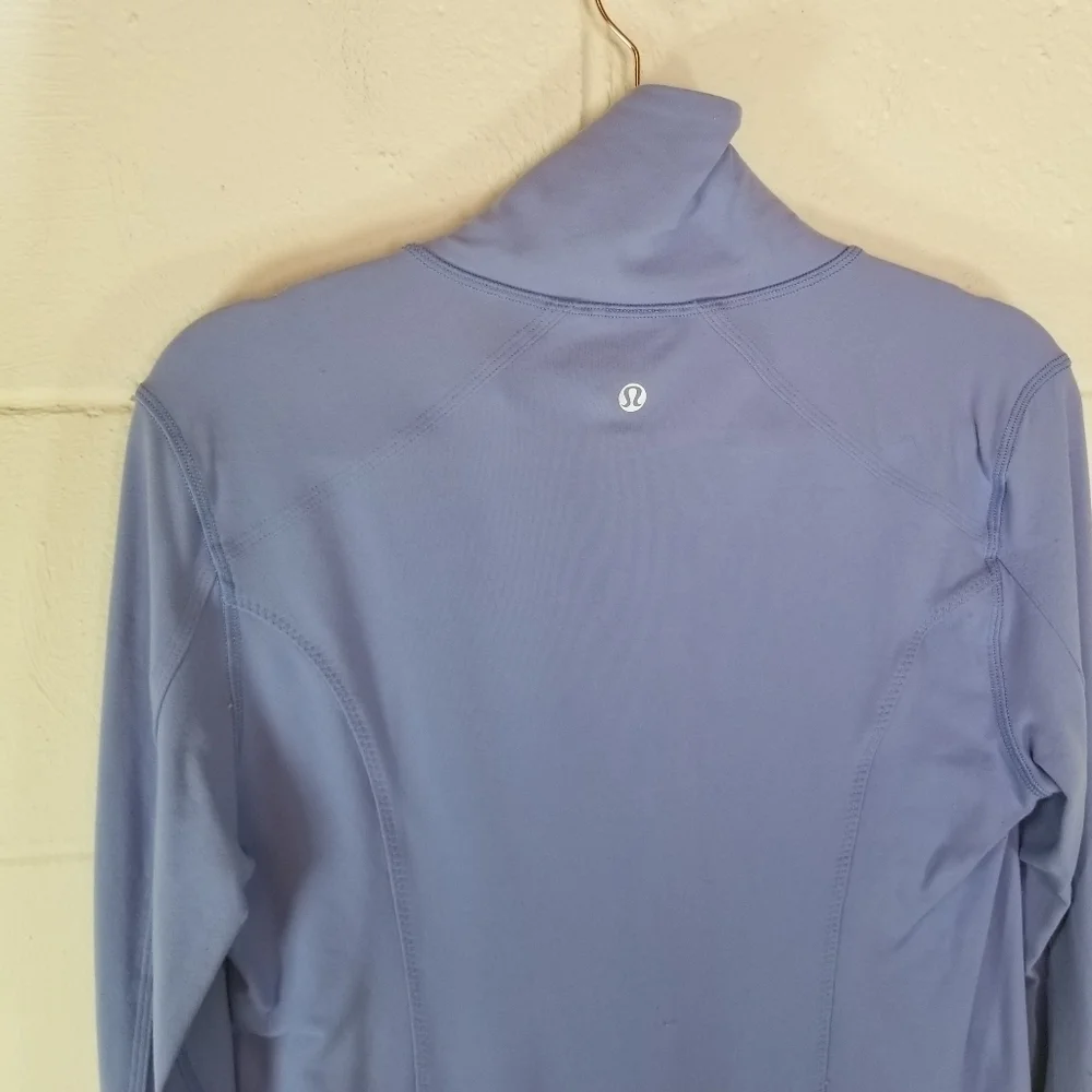 Lululemon Nice Asana Lullaby luon periwinkle running jacket 10